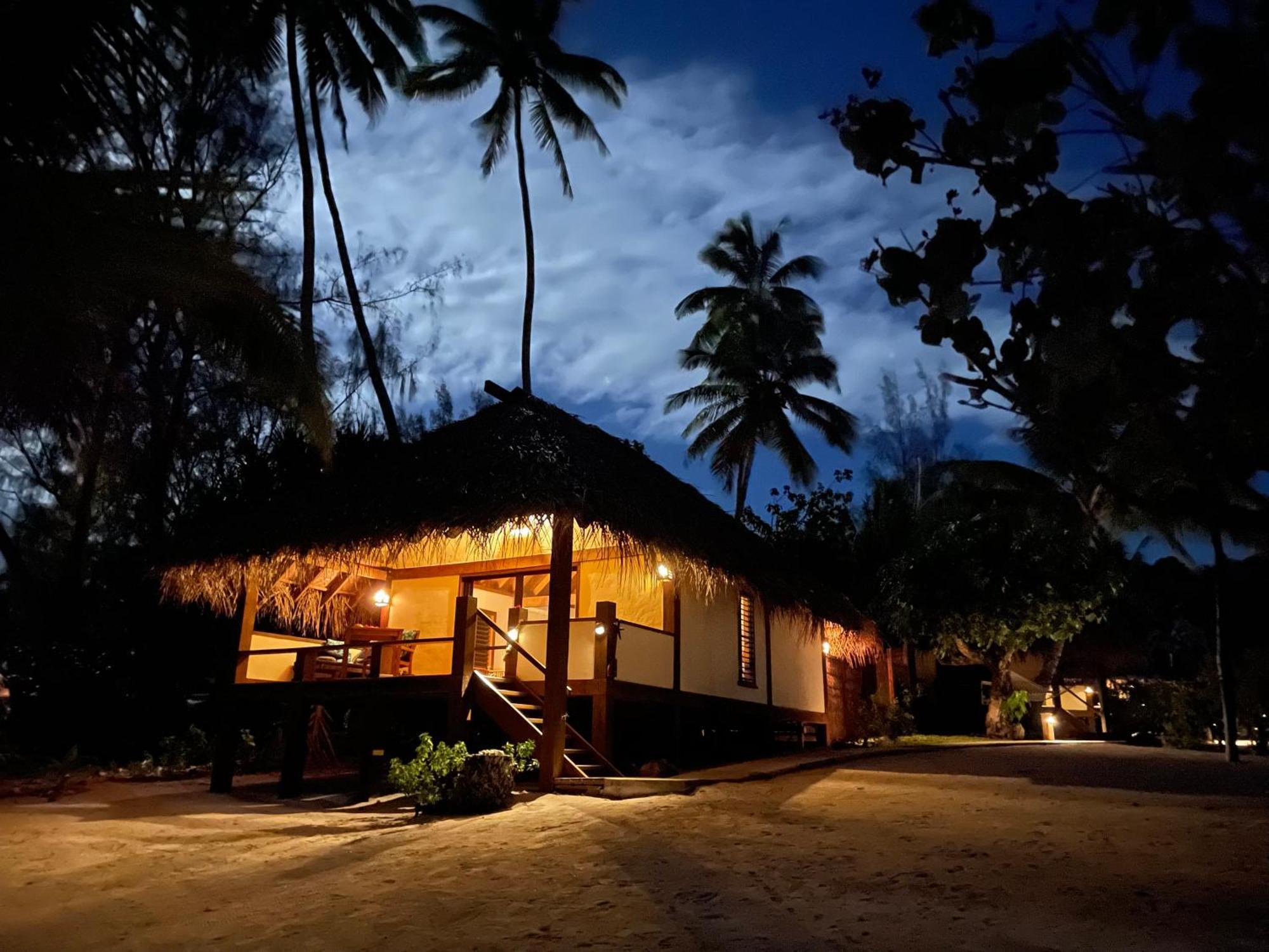 Etu Moana Boutique Beach Villas - Adults Only Arutanga Exterior foto